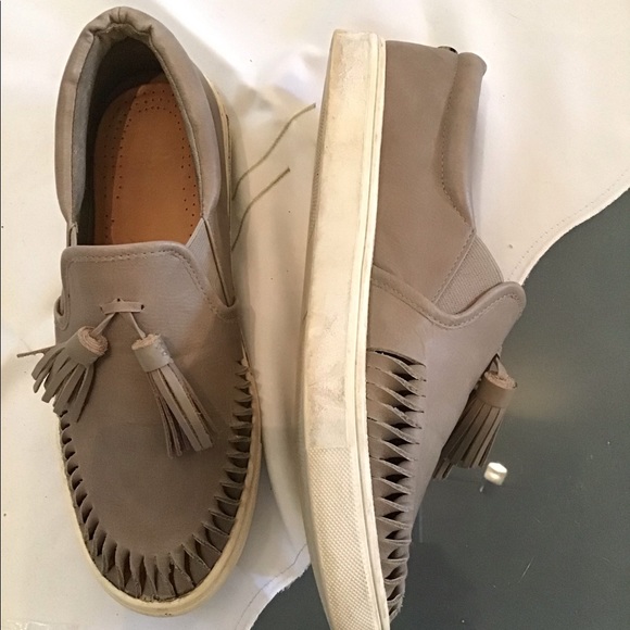 Womens Steve Madden shoes - Picture 2 of 7